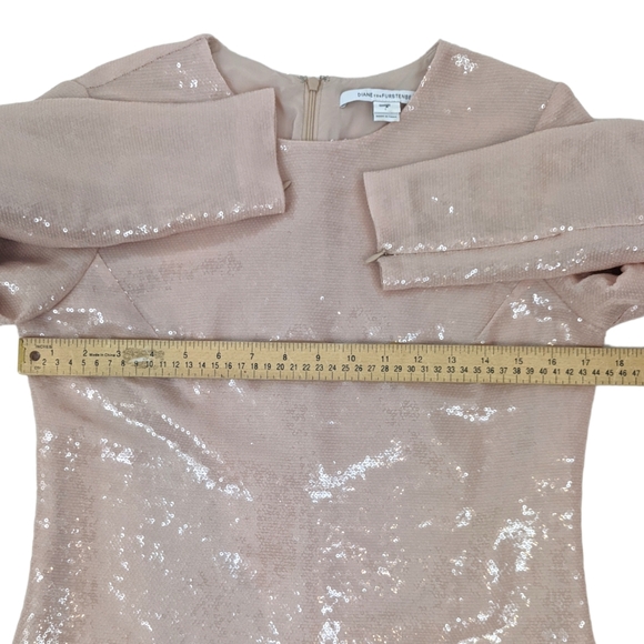 Diane Von Furstenberg Sequin Top Blouse Dirt Womens 4 Small Pink Long Sleeve - Picture 8 of 15